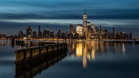 Manhattan, New York .